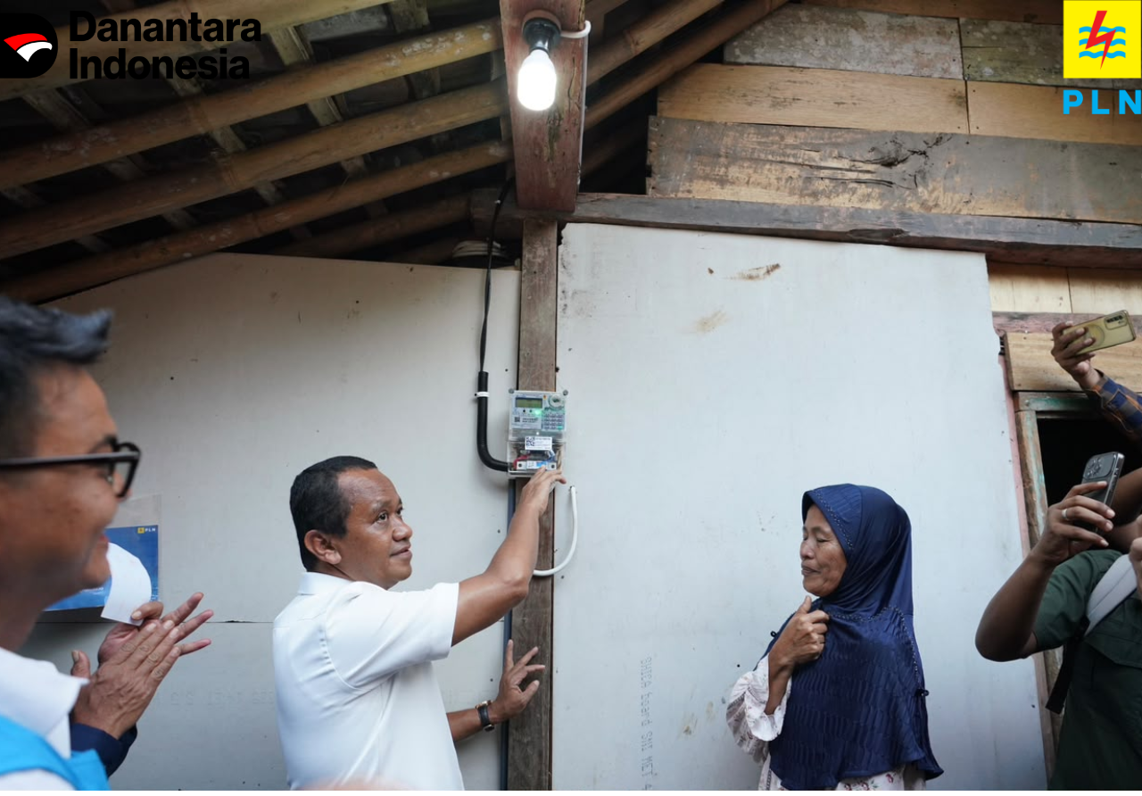 Melalui Lisdes dan BPBL, Pemerintah Bersama PLN Perluas Akses Listrik untuk Masyarakat